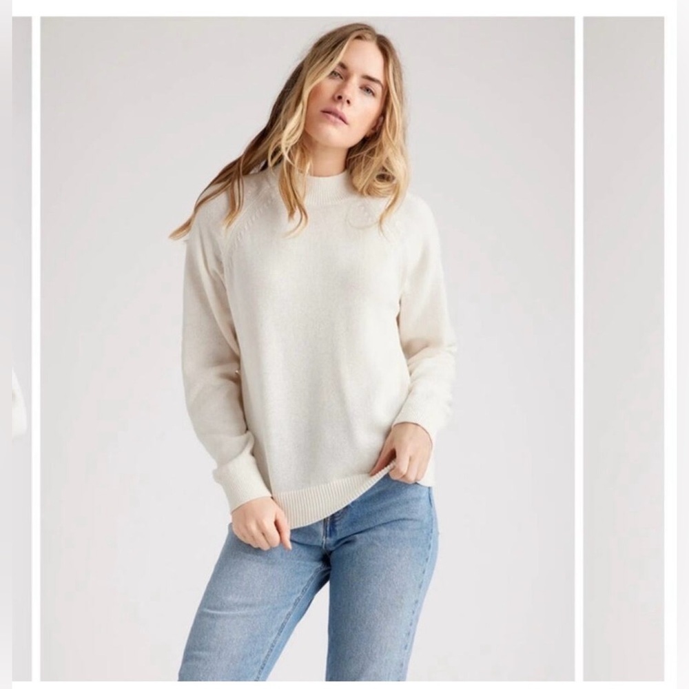 Quince White Mock Neck Oversize Sweater Size XS